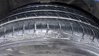Used 2018 Maruti Suzuki Baleno [2015-2019] Delta Petrol Petrol Manual tyres RIGHT FRONT TYRE TREAD VIEW