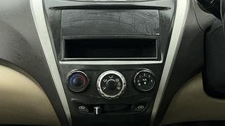 Used 2014 Hyundai Eon [2011-2018] Magna Petrol Manual interior MUSIC SYSTEM & AC CONTROL VIEW