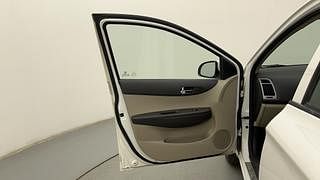 Used 2013 Hyundai i20 [2012-2014] Sportz 1.2 Petrol Manual interior LEFT FRONT DOOR OPEN VIEW