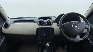 Used 2013 Renault Duster [2012-2015] 110 PS RxZ 4x2 MT Diesel Manual interior DASHBOARD VIEW