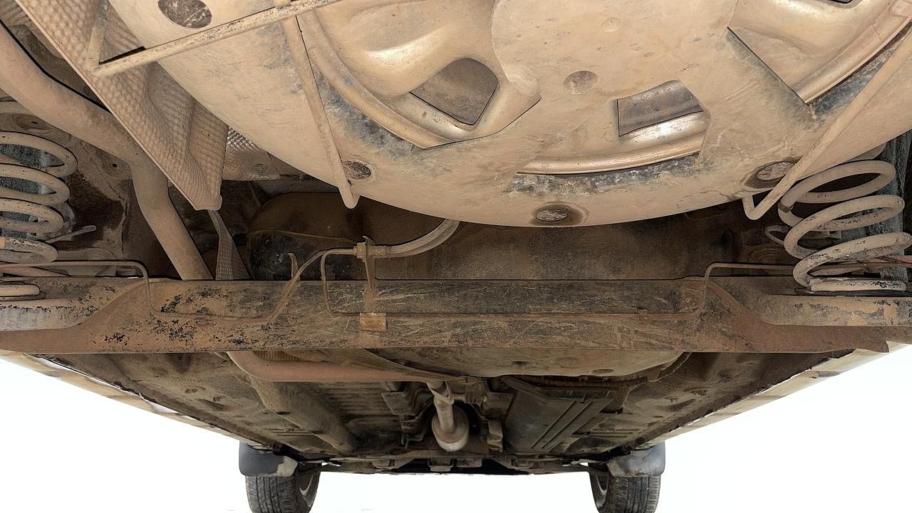 Used 2013 Renault Duster [2012-2015] 110 PS RxZ 4x2 MT Diesel Manual extra REAR UNDERBODY VIEW (TAKEN FROM REAR)