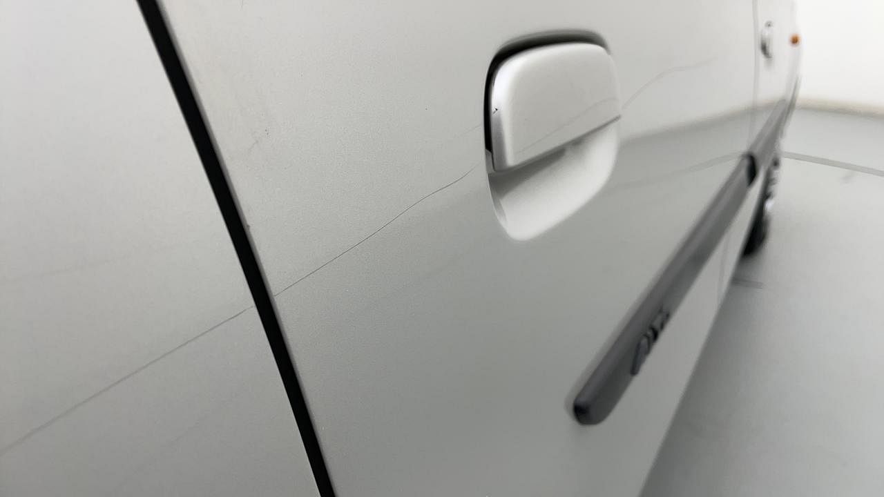Used 2020 Maruti Suzuki Alto 800 Vxi Petrol Manual dents MINOR SCRATCH