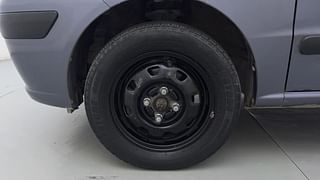 Used 2010 Hyundai Santro Xing [2007-2014] GLS Petrol Manual tyres LEFT FRONT TYRE RIM VIEW