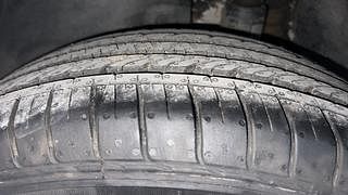 Used 2018 Hyundai Creta [2015-2018] 1.6 SX Plus Petrol Petrol Manual tyres LEFT REAR TYRE TREAD VIEW