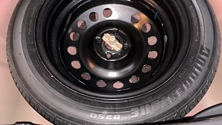Used 2016 Hyundai Elite i20 [2014-2018] Asta 1.4 CRDI Diesel Manual tyres SPARE TYRE VIEW