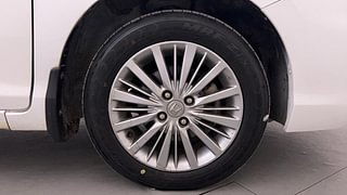 Used 2020 Honda City V CVT Petrol Automatic tyres RIGHT FRONT TYRE RIM VIEW