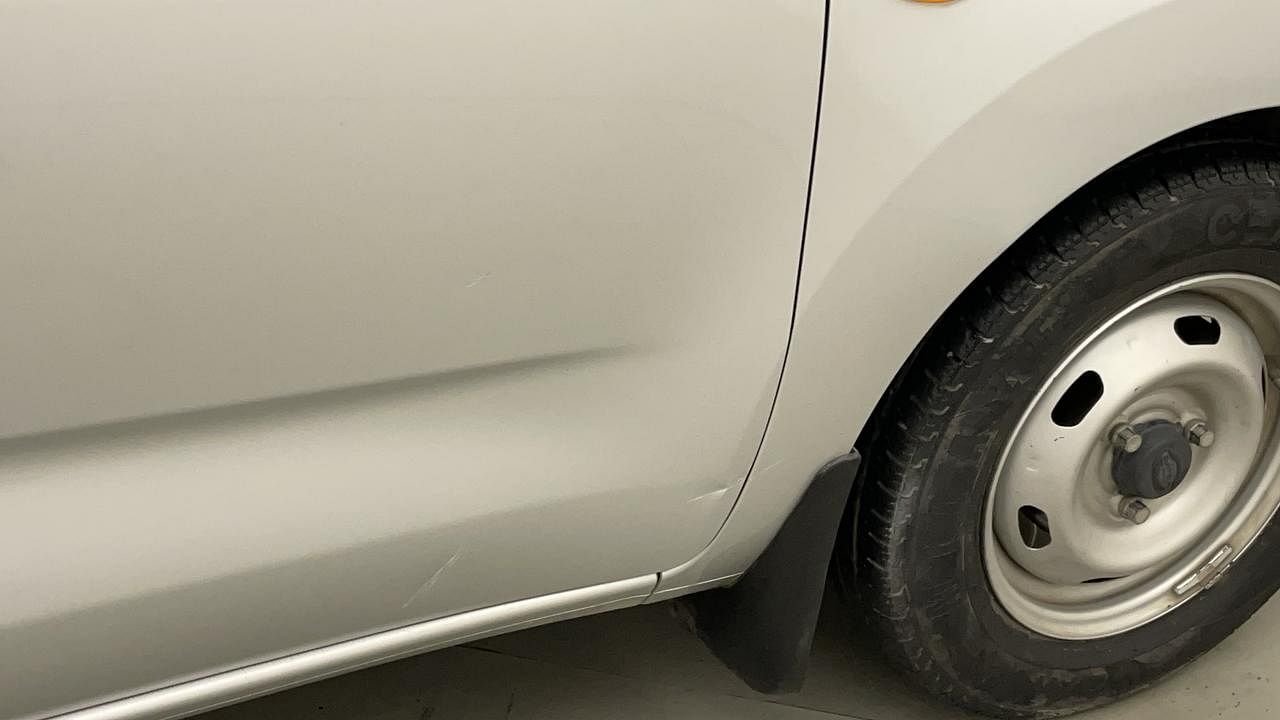 Used 2019 Datsun Redi-GO [2015-2019] A Petrol Manual dents MINOR DENT
