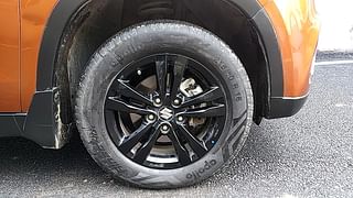 Used 2019 Maruti Suzuki Vitara Brezza [2016-2020] ZDi Plus Diesel Manual tyres RIGHT FRONT TYRE RIM VIEW