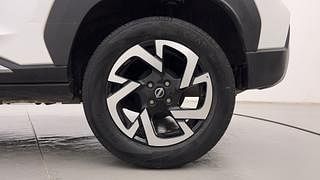 Used 2022 Nissan Magnite XV Premium Turbo CVT Petrol Automatic tyres LEFT REAR TYRE RIM VIEW