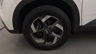 Used 2020 Hyundai Venue [2019-2022] SX 1.5 CRDI Diesel Manual tyres LEFT FRONT TYRE RIM VIEW