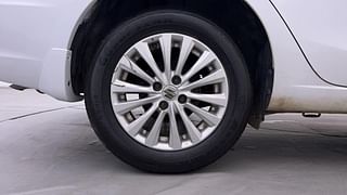 Used 2017 maruti-suzuki Ciaz Zeta Petrol AT Petrol Automatic tyres RIGHT REAR TYRE RIM VIEW