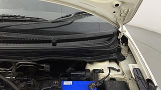 Used 2010 Hyundai i20 [2008-2012] Asta 1.2 ABS Petrol Manual engine ENGINE LEFT SIDE HINGE & APRON VIEW