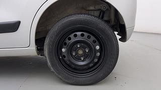 Used 2010 Maruti Suzuki Wagon R 1.0 [2010-2019] VXi Petrol Manual tyres LEFT REAR TYRE RIM VIEW