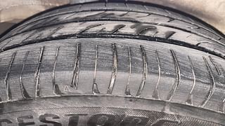 Used 2015 honda Jazz V Petrol Manual tyres RIGHT REAR TYRE TREAD VIEW