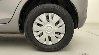 Used 2014 Maruti Suzuki Swift [2011-2017] VXi Petrol Manual tyres LEFT REAR TYRE RIM VIEW