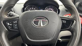 Used 2018 Tata Tiago [2016-2020] Revotron XZA AMT Petrol Automatic top_features Airbags
