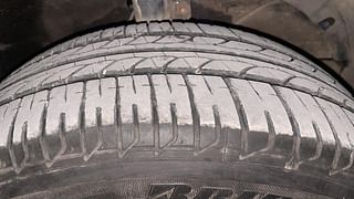 Used 2017 Maruti Suzuki Baleno [2015-2019] Zeta Diesel Diesel Manual tyres RIGHT FRONT TYRE TREAD VIEW