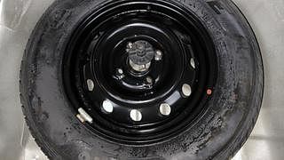 Used 2012 Hyundai i10 [2010-2016] Asta Petrol Petrol Manual tyres SPARE TYRE VIEW