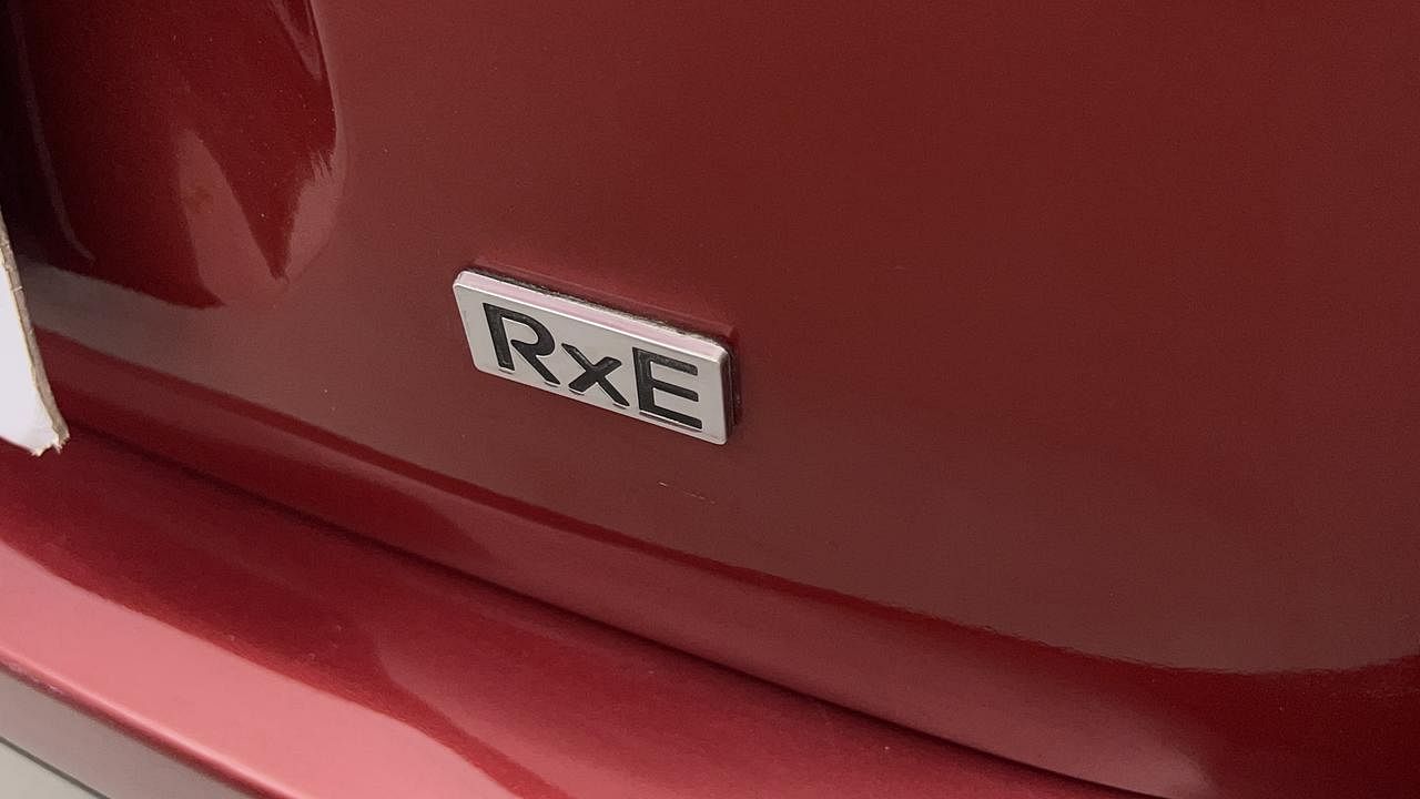 Used 2015 Renault Duster [2015-2020] RxE Petrol Petrol Manual dents MINOR DENT