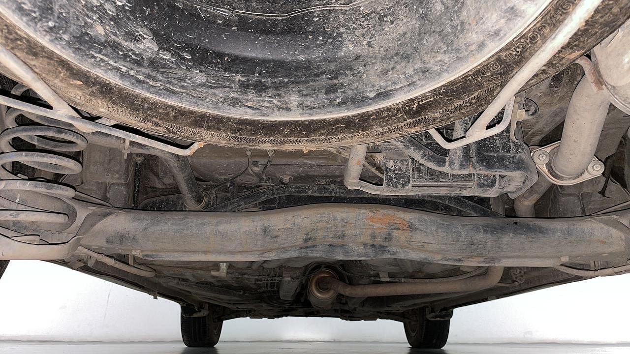 Used 2016 Honda BR-V [2016-2020] V CVT Petrol Petrol Automatic extra REAR UNDERBODY VIEW (TAKEN FROM REAR)