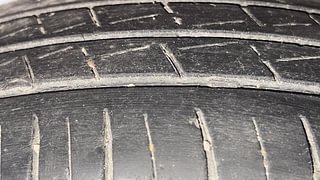 Used 2019 Maruti Suzuki Alto 800 Vxi Petrol Manual tyres RIGHT REAR TYRE TREAD VIEW