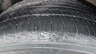 Used 2016 Volkswagen Polo [2015-2019] Highline1.2L (P) Petrol Manual tyres LEFT FRONT TYRE TREAD VIEW