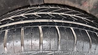Used 2011 Toyota Etios [2010-2017] VX Petrol Manual tyres RIGHT REAR TYRE TREAD VIEW