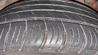 Used 2020 Mahindra XUV 300 W8 Diesel Diesel Manual tyres RIGHT FRONT TYRE TREAD VIEW