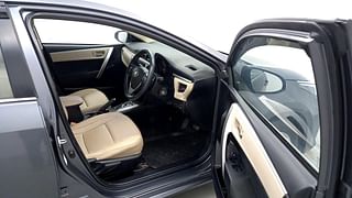 Used 2016 Toyota Corolla Altis [2014-2017] G AT Petrol Petrol Automatic interior RIGHT SIDE FRONT DOOR CABIN VIEW