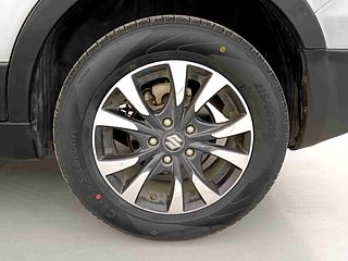 Used 2017 Maruti Suzuki S-Cross [2017-2020] Alpha 1.3 Diesel Manual tyres LEFT REAR TYRE RIM VIEW