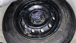 Used 2021 Maruti Suzuki Swift VXI Petrol Manual tyres SPARE TYRE VIEW