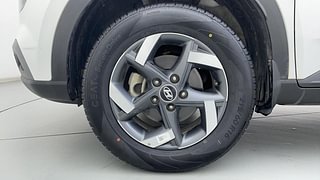 Used 2021 Hyundai Venue [2019-2022] SX 1.0  Turbo Petrol Manual tyres LEFT FRONT TYRE RIM VIEW