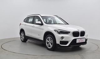 Used 2016 BMW X1 [2016-2020] sDrive20d Expedition Diesel Automatic exterior RIGHT FRONT CORNER VIEW
