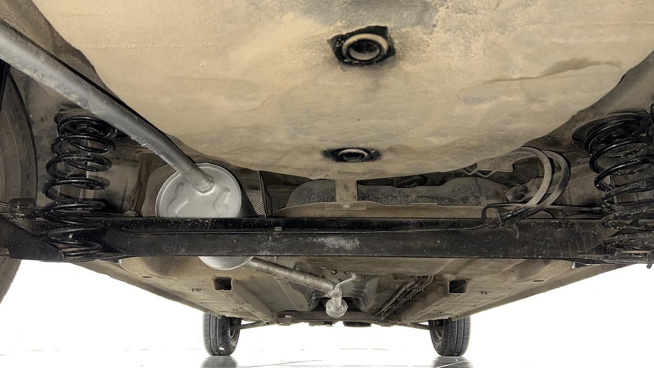Used 2017 Renault Kwid [2015-2019] 1.0 RXL AMT Petrol Automatic extra REAR UNDERBODY VIEW (TAKEN FROM REAR)