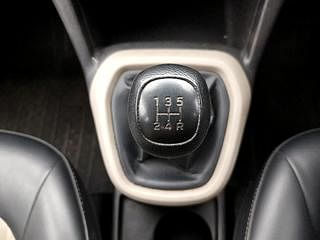 Used 2015 Hyundai Grand i10 [2013-2017] Magna 1.2 Kappa VTVT Petrol Manual interior GEAR  KNOB VIEW