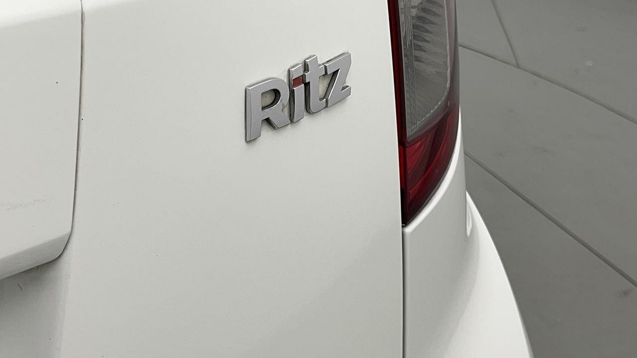 Used 2015 Maruti Suzuki Ritz [2012-2017] Ldi Diesel Manual dents MINOR SCRATCH