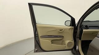 Used 2014 Honda Amaze [2013-2016] 1.2 S i-VTEC Petrol Manual interior LEFT FRONT DOOR OPEN VIEW
