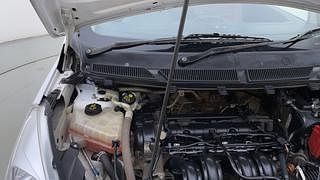 Used 2017 Ford Figo [2015-2019] Titanium 1.2 Ti-VCT Petrol Manual engine ENGINE RIGHT SIDE HINGE & APRON VIEW