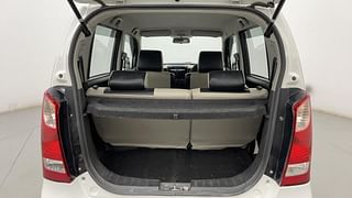 Used 2017 Maruti Suzuki Wagon R 1.0 [2015-2019] VXI AMT Petrol Automatic interior DICKY INSIDE VIEW
