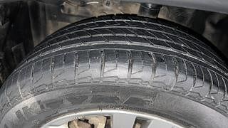 Used 2018 Maruti Suzuki Vitara Brezza [2016-2020] ZDi Diesel Manual tyres LEFT FRONT TYRE TREAD VIEW