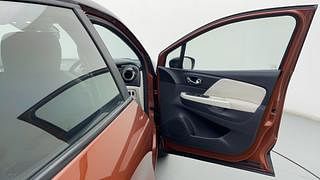 Used 2017 Renault Captur [2017-2020] Platine Diesel Dual tone Diesel Manual interior RIGHT FRONT DOOR OPEN VIEW