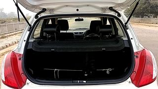 Used 2015 Maruti Suzuki Swift [2011-2017] VXi Petrol Manual interior DICKY INSIDE VIEW