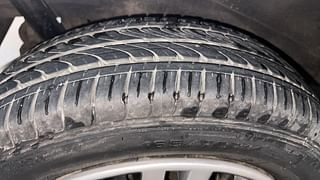 Used 2016 Maruti Suzuki Wagon R 1.0 [2010-2019] VXi Petrol Manual tyres RIGHT REAR TYRE TREAD VIEW