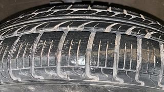 Used 2011 Maruti Suzuki Swift [2007-2011] VDi Diesel Manual tyres LEFT FRONT TYRE TREAD VIEW
