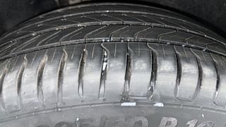 Used 2016 Ford EcoSport [2015-2017] Titanium 1.5L Ti-VCT AT Petrol Automatic tyres RIGHT REAR TYRE TREAD VIEW