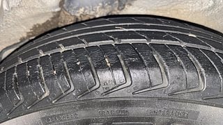 Used 2010 Hyundai i10 [2007-2010] Magna 1.2 Petrol Petrol Manual tyres LEFT REAR TYRE TREAD VIEW