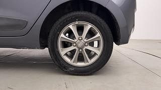 Used 2015 Hyundai Grand i10 [2013-2017] Asta 1.2 Kappa VTVT Petrol Manual tyres LEFT REAR TYRE RIM VIEW
