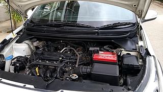 Used 2016 Hyundai i20 Active [2015-2020] 1.2 SX Petrol Manual engine ENGINE LEFT SIDE VIEW