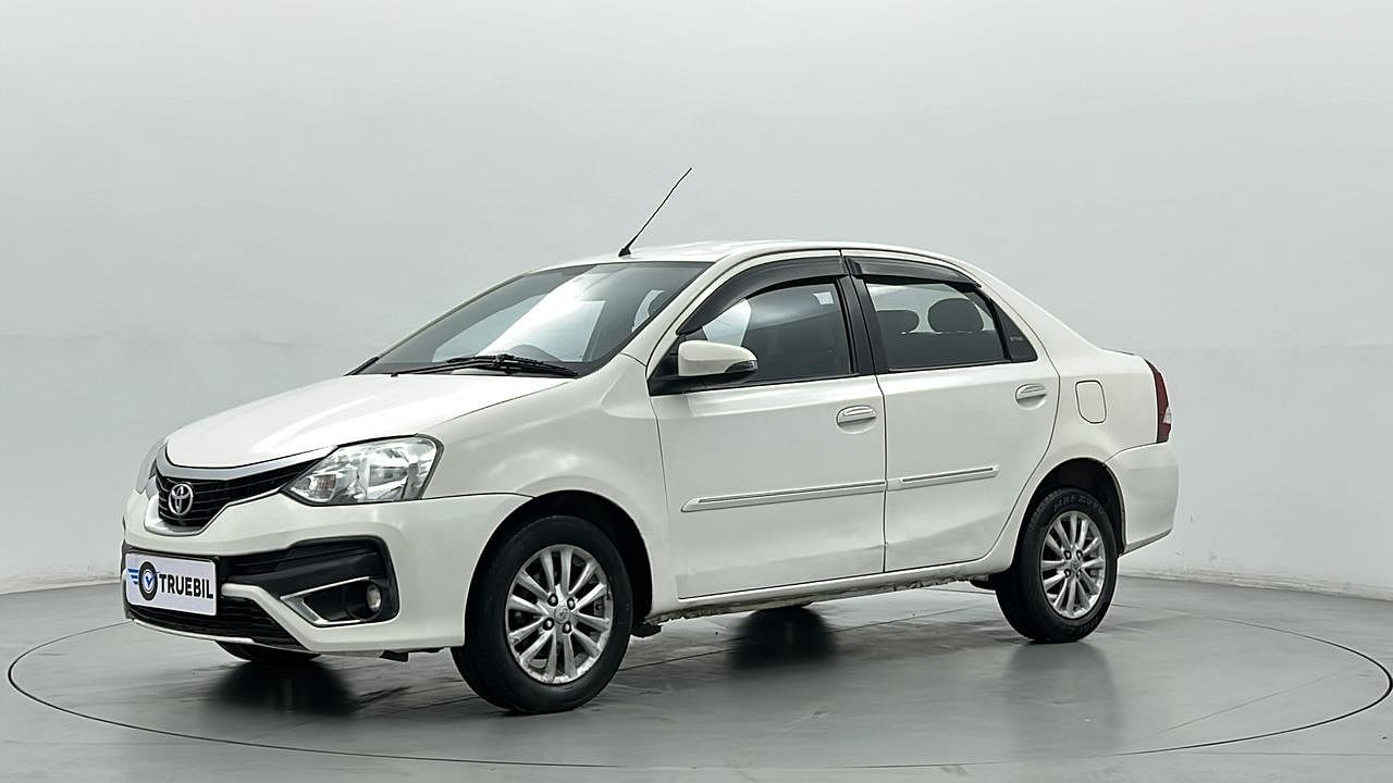 Toyota Etios VX D at Hyderabad for 595000