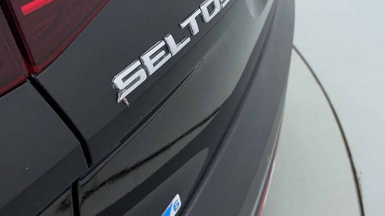 Used 2020 Kia Seltos GTX DCT Petrol Automatic dents MINOR SCRATCH